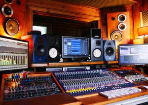 Understanding Copyright Infringement through Global Music Junction v. Annapurna Films Pvt. Ltd and Implications of Order XXXIX Rule 2A