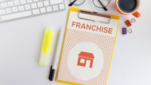 Bombay High Court Examines Trademark Similarity and Arbitrability of Post-Termination Franchise Disputes